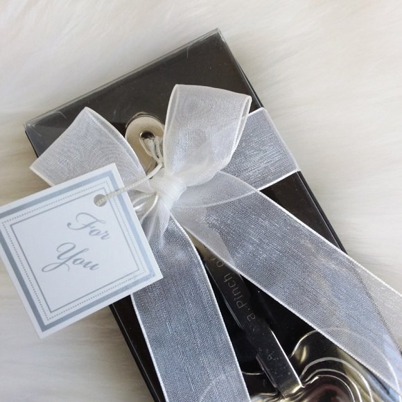 Kate Aspen Measuring Spoons  4 Heart Shaped Silver-tone - Picture 2 of 5